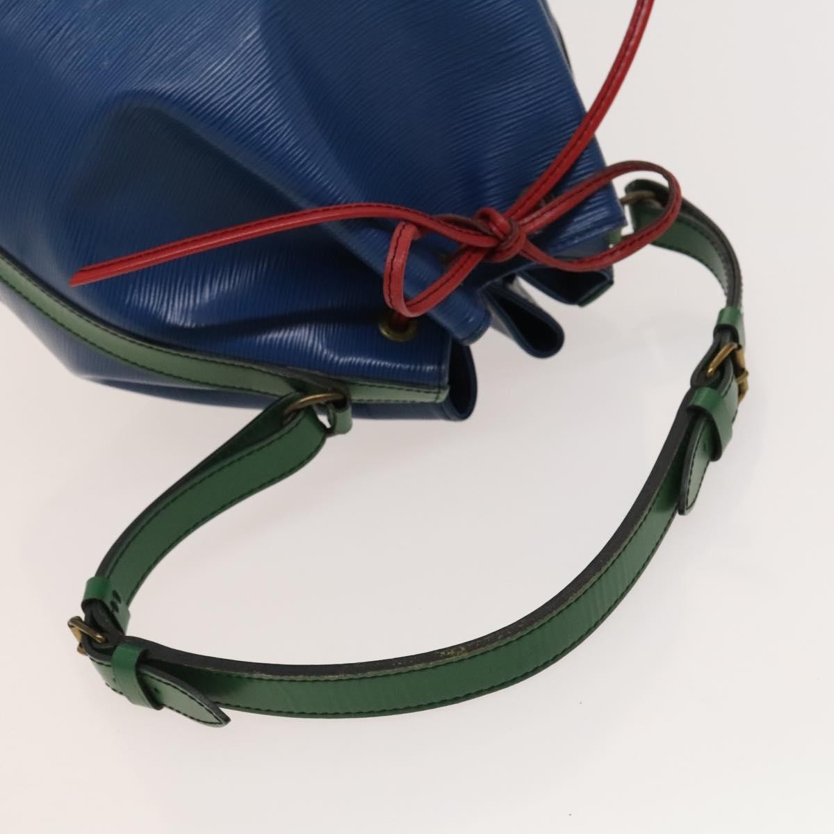Louis Vuitton Tricolor Noe Handbag Epi Leather Blue Leather Bag (Pre-Owned)
