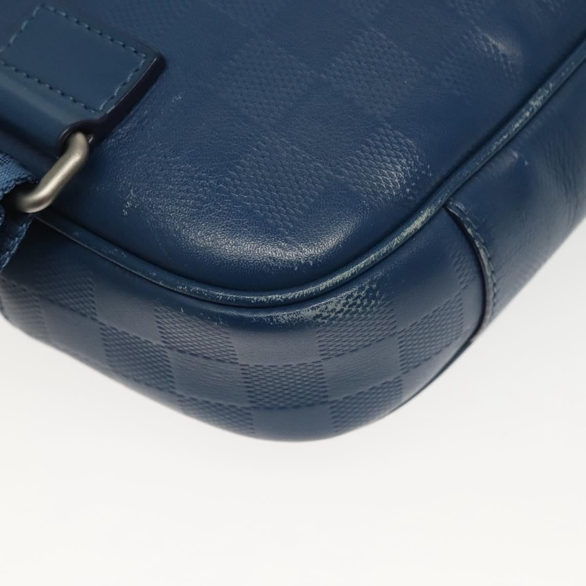 Louis Vuitton Ambler Bag Damier Infini Leather Blue Leather Shoulder Bag Bag (Pre-Owned)