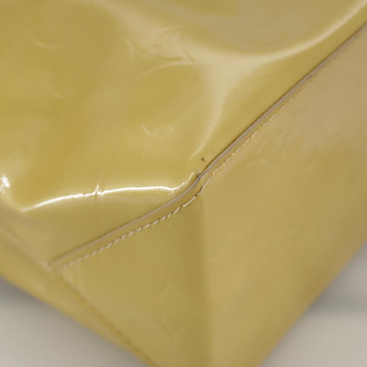 Louis Vuitton Reade Handbag Monogram Vernis Beige Patent_Leather Handbag (Pre-Owned)