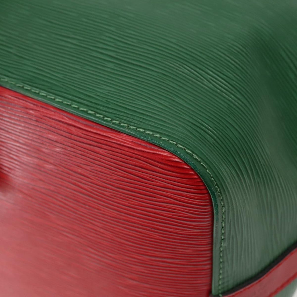 Louis Vuitton Bicolor Petit Noe Handbag Epi Leather Green Leather Shoulder Bag Bag (Pre-Owned)
