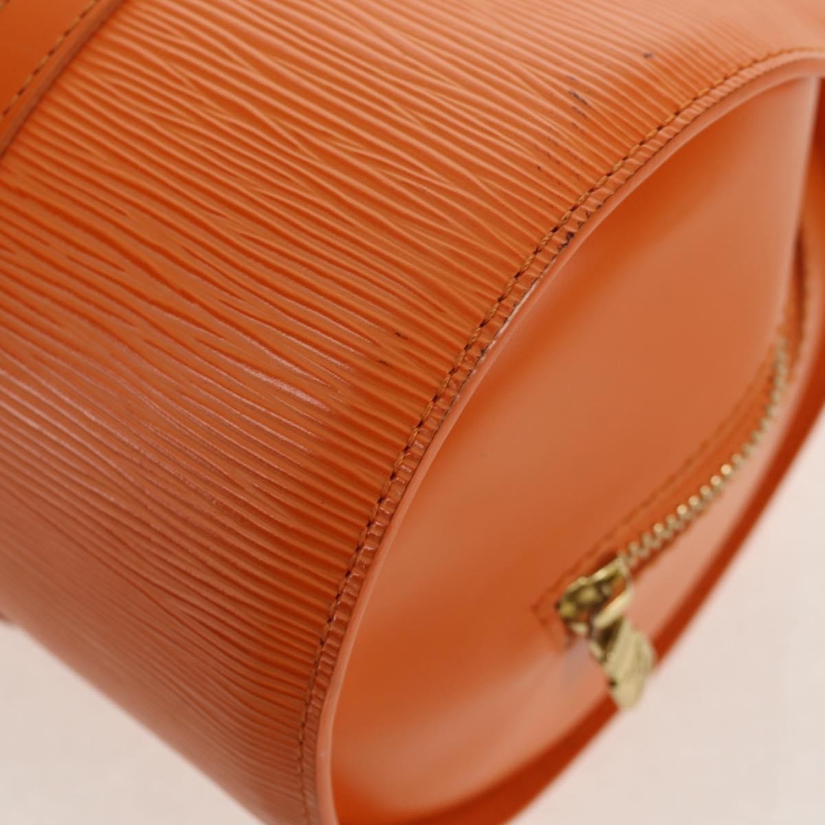 Louis Vuitton Soufflot Handbag Epi Leather Orange Leather Handbag (Pre-Owned)