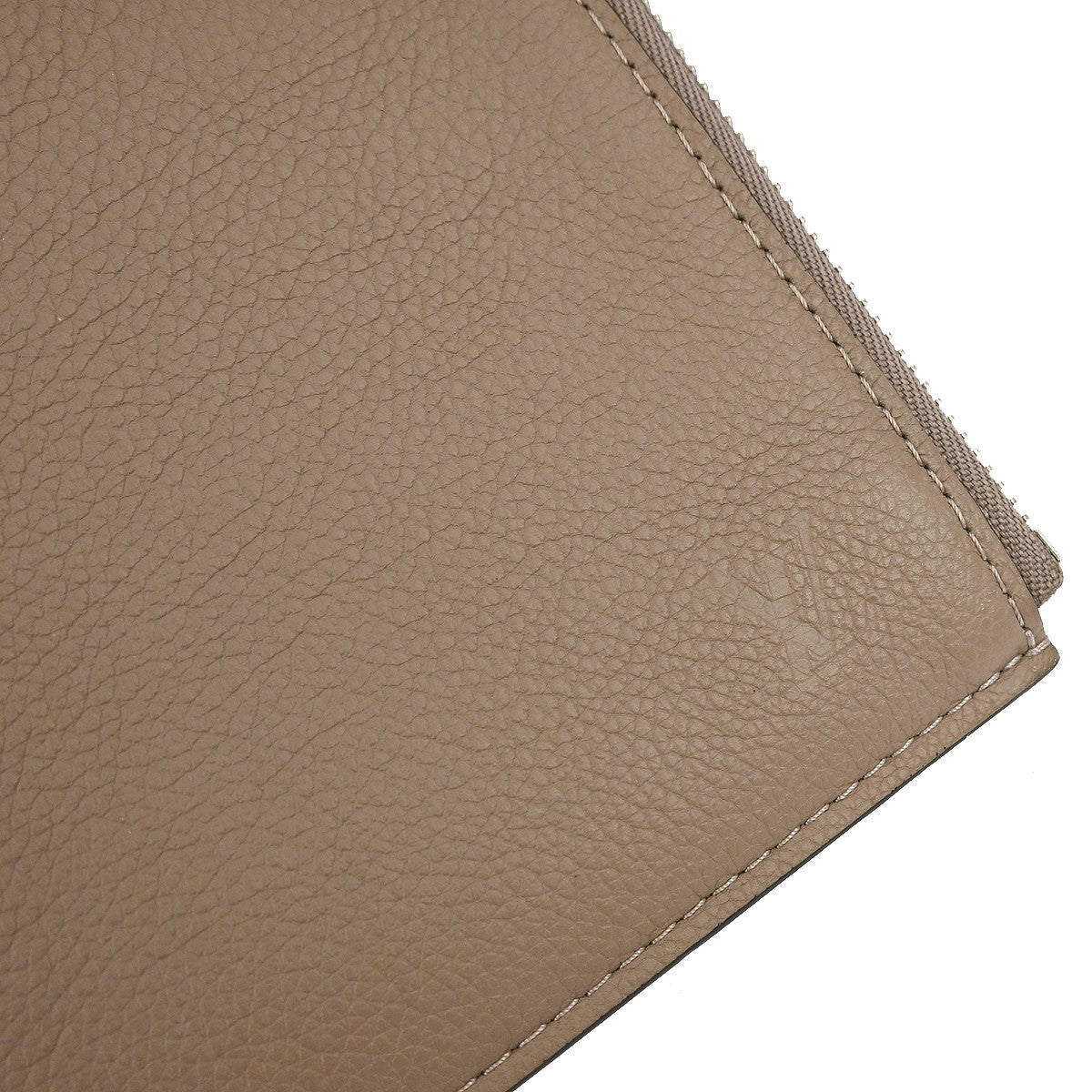 Louis Vuitton Zip Around Pochette Jour Leather Gray Leather Clutche & Pouche Bag (Pre-Owned)