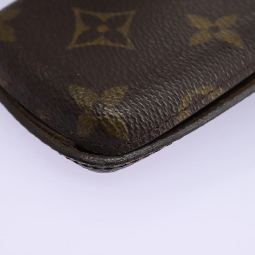 Louis Vuitton Étui Téléphone Monogram Canvas Brown Canvas Tech Accessory Accessory (Pre-Owned)