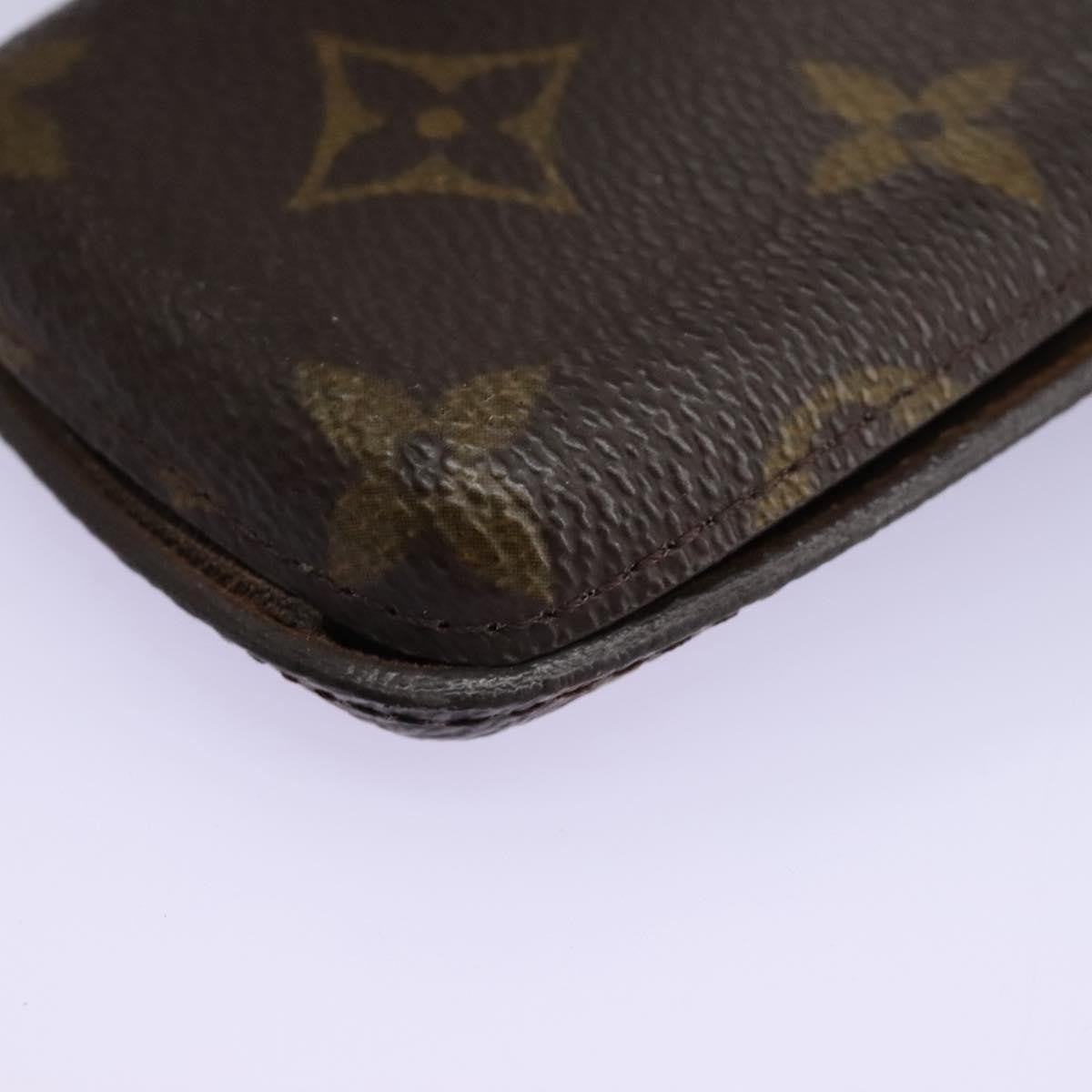 Louis Vuitton Étui Téléphone Monogram Canvas Brown Canvas Tech Accessory Accessory (Pre-Owned)