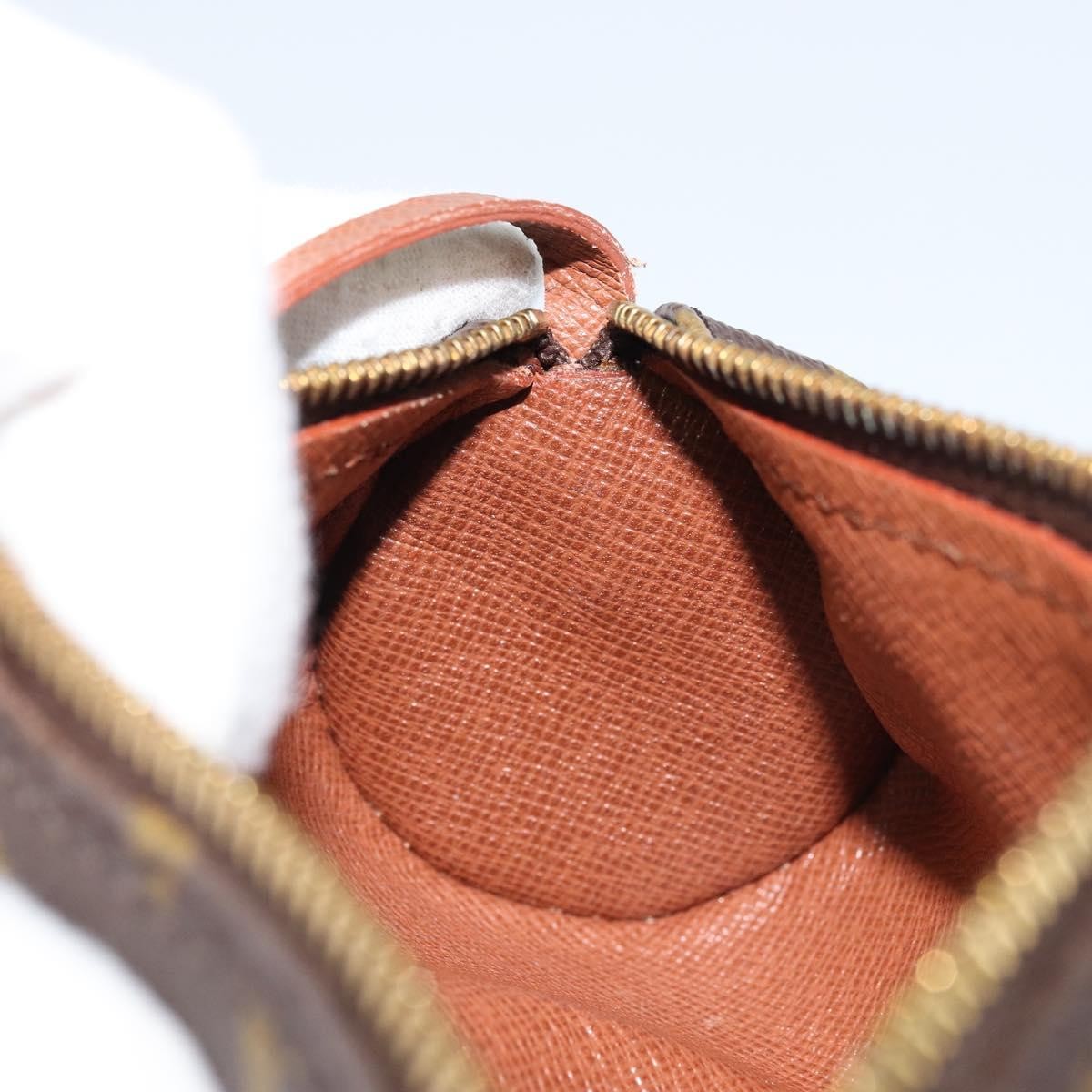 Louis Vuitton Papillon Pochette Monogram Canvas Brown Canvas Clutche & Pouche Bag (Pre-Owned)