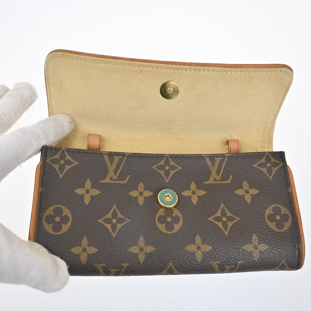 Louis Vuitton Twin Handbag Monogram Canvas Brown Canvas Clutche & Pouche Bag (Pre-Owned)