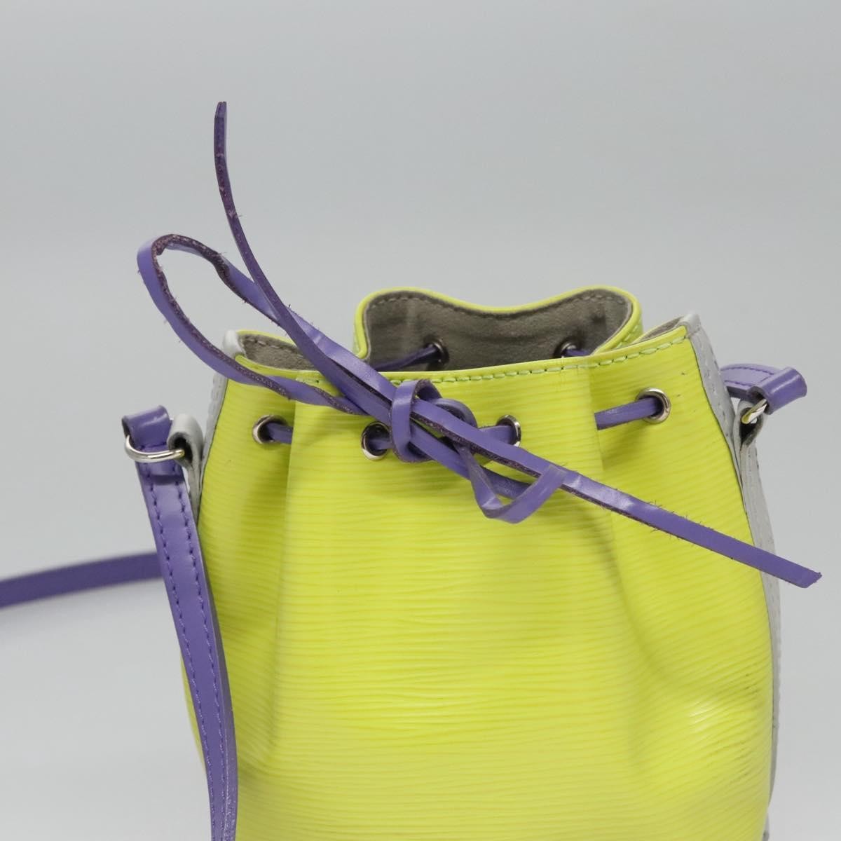 Louis Vuitton Neonoe Handbag Epi Leather Yellow Leather Bag (Pre-Owned)