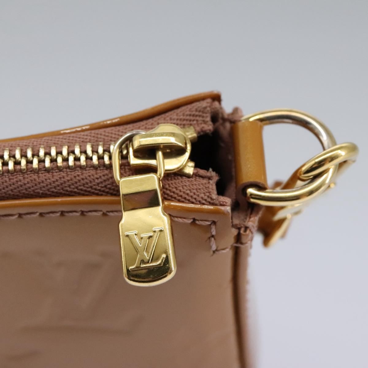 Louis Vuitton Pochette Accessoires Patent Leather Pink Patent_Leather Bag (Pre-Owned)
