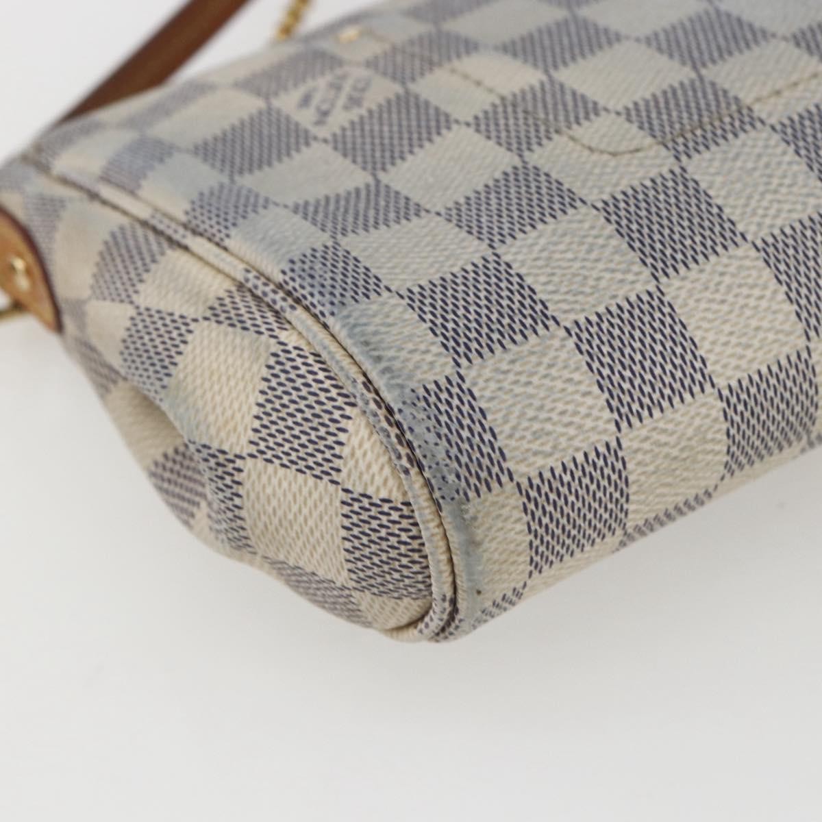 Louis Vuitton Favorite Handbag Damier White Canvas Clutche & Pouche Bag (Pre-Owned)