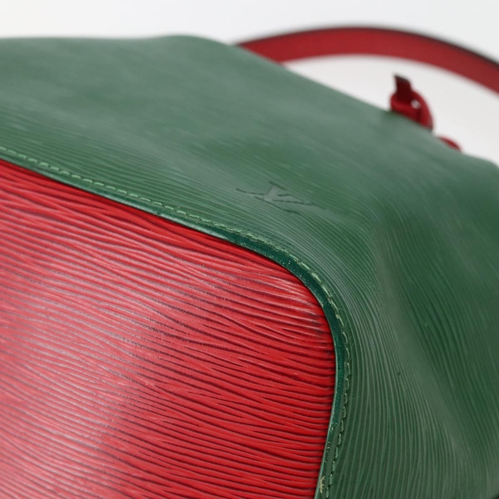 Louis Vuitton Bicolor Petit Noe Handbag Epi Leather Green Leather Shoulder Bag Bag (Pre-Owned)