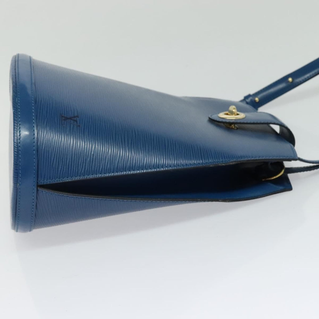 Louis Vuitton Cluny Shoulder Bag Epi Leather Blue Leather Shoulder Bag Bag (Pre-Owned)