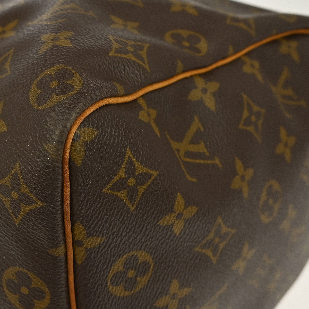 Louis Vuitton Keepall Bag Monogram Canvas Brown Canvas Travel Bag Bag (Pre-Owned)