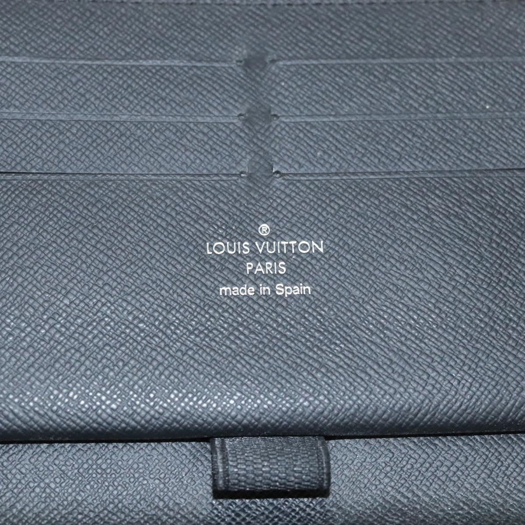Louis Vuitton Zippy Organizer Epi Leather Black Leather Wallets Accessory (Pre-Owned)