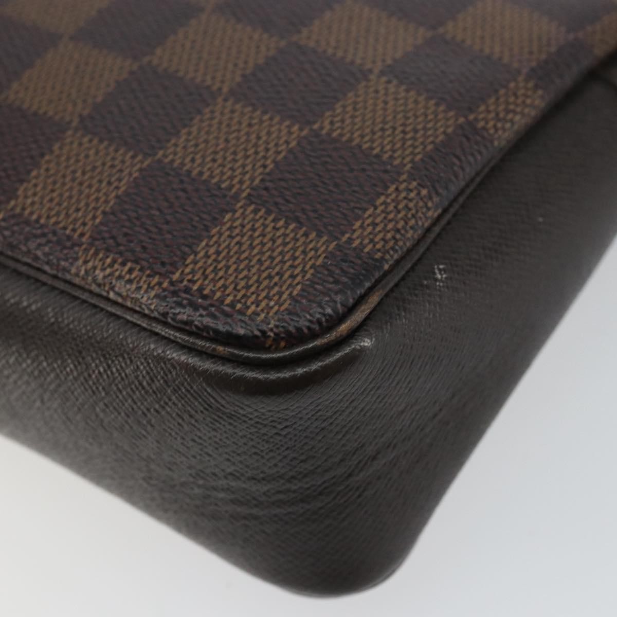 Louis Vuitton Trousse Make Up Bag Damier Canvas Brown Canvas Clutche & Pouche Bag (Pre-Owned)