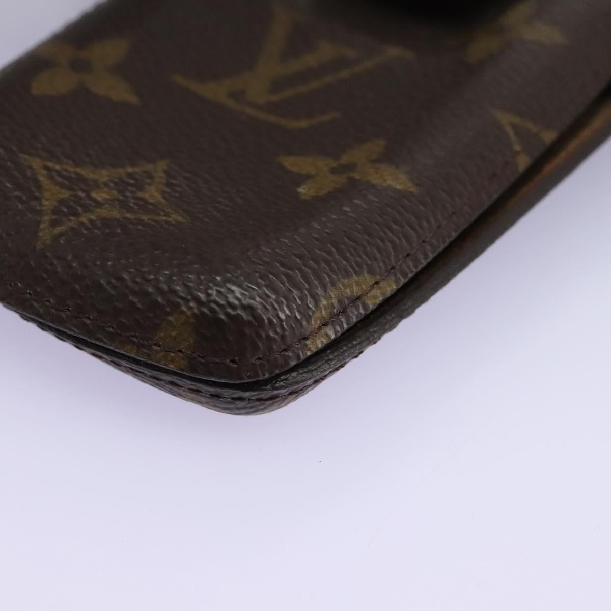 Louis Vuitton Étui Téléphone Monogram Canvas Brown Canvas Tech Accessory Accessory (Pre-Owned)