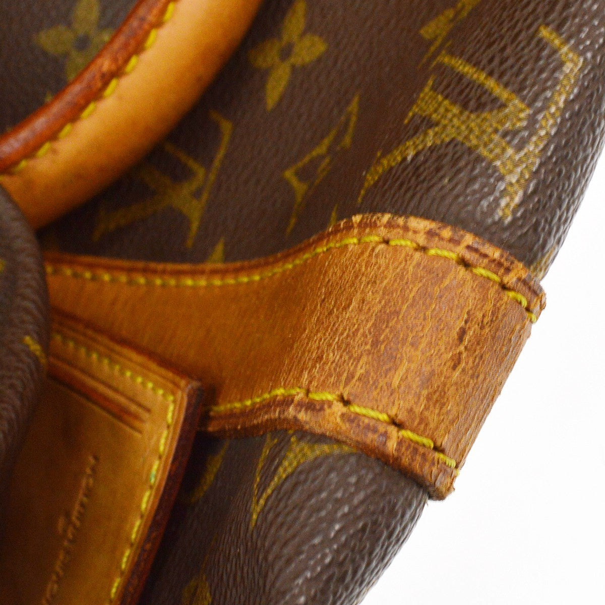 Louis Vuitton Keepall Bag Monogram Canvas Brown Canvas Travel Bag Bag (Pre-Owned)