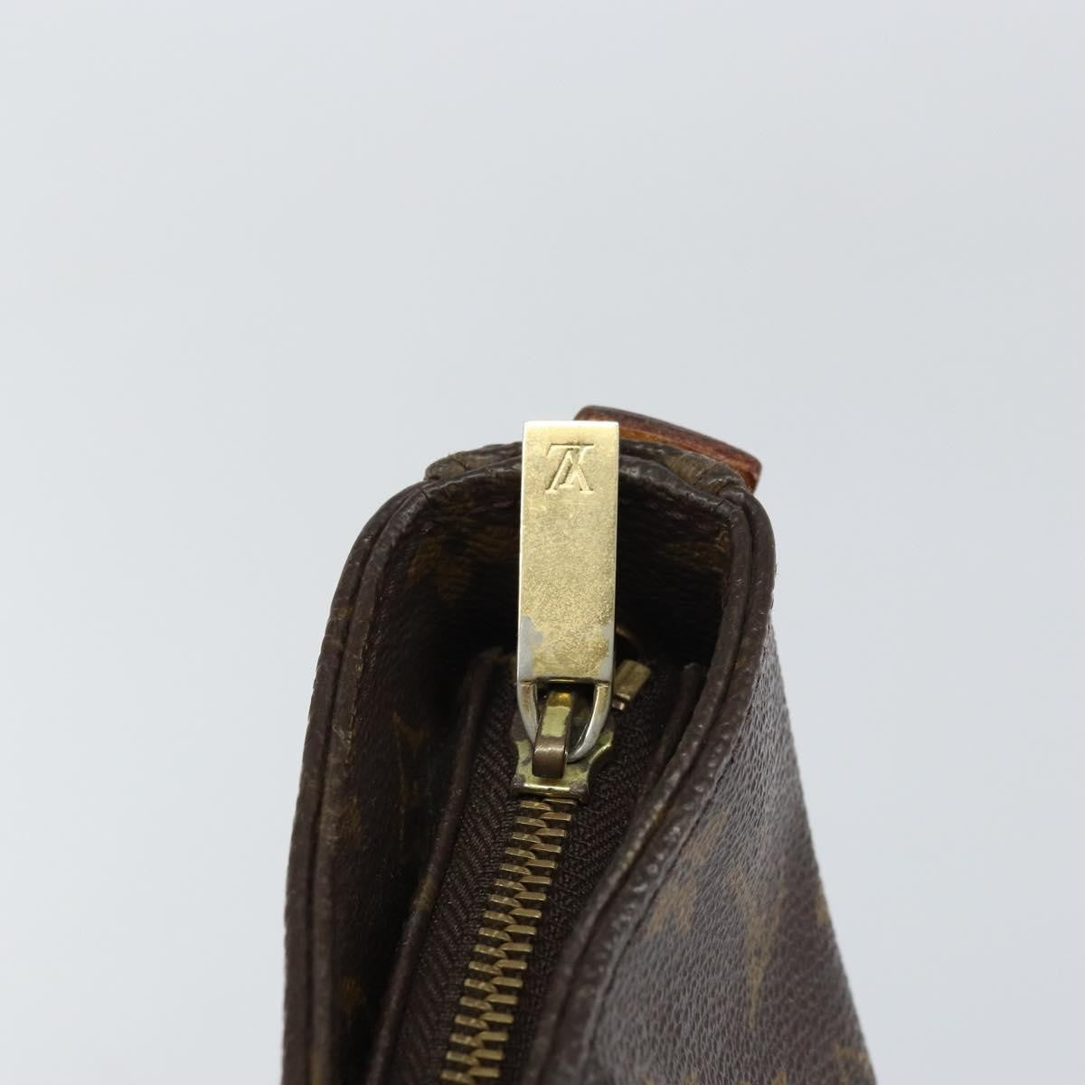 Louis Vuitton Monogram Looping Handbag Monogram Canvas Brown Canvas Shoulder Bag Bag (Pre-Owned)