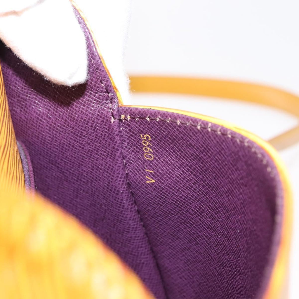 Louis Vuitton Saint Cloud Handbag Epi Leather Yellow Leather Shoulder Bag Bag (Pre-Owned)