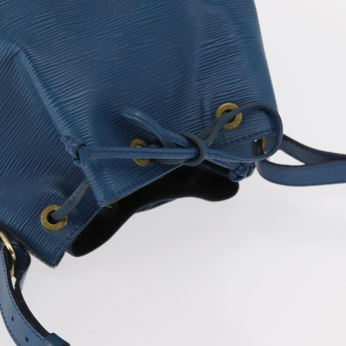 Louis Vuitton Noe Handbag Epi Leather Blue Leather Shoulder Bag Bag (Pre-Owned)