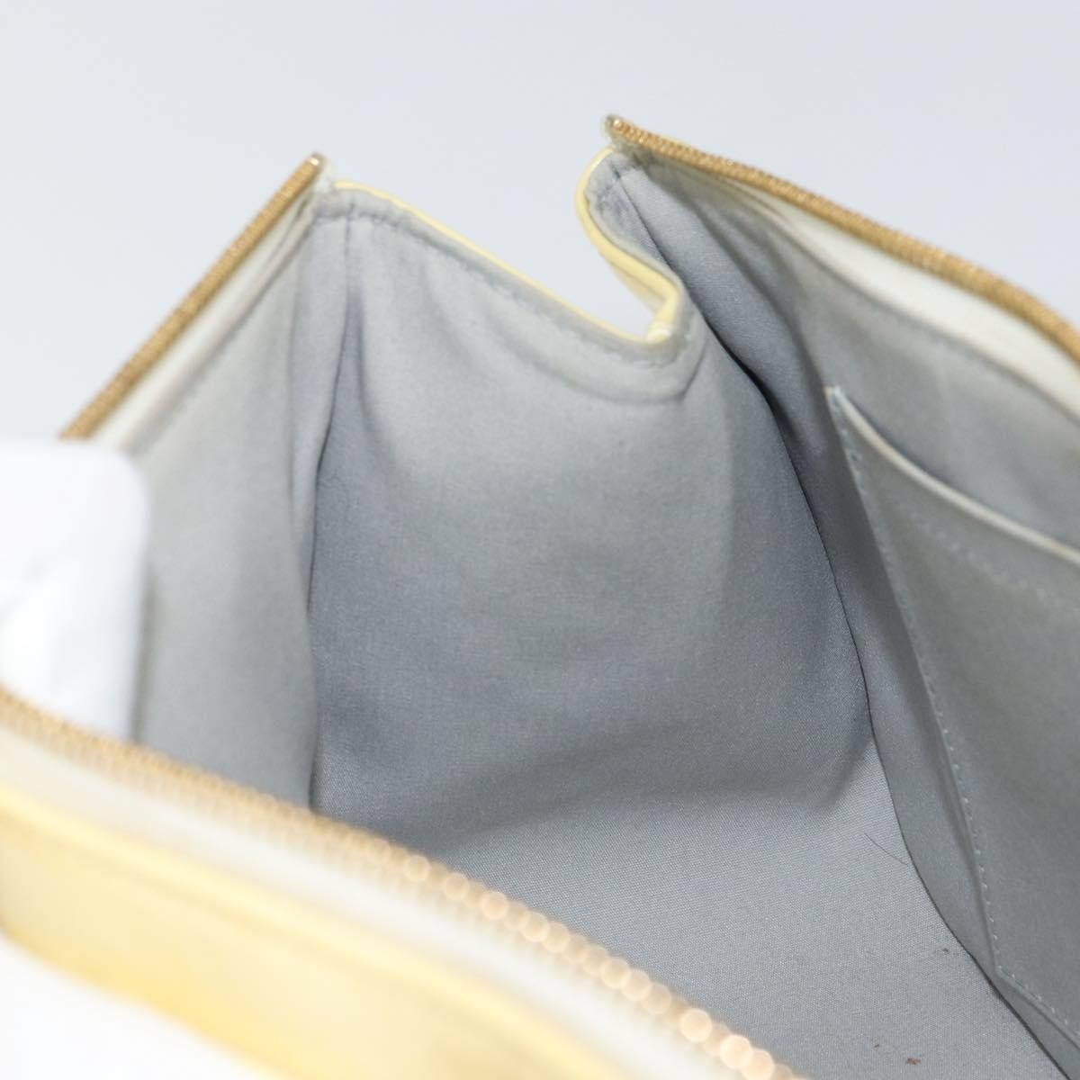 Louis Vuitton Rosewood Avenue Handbag Monogram Vernis Beige Patent_Leather Handbag (Pre-Owned)