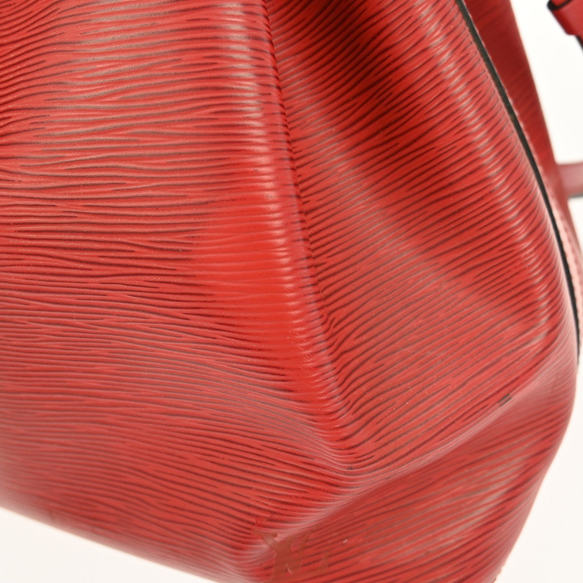 Louis Vuitton Petit Noe Handbag Epi Leather Red Leather Shoulder Bag Bag (Pre-Owned)