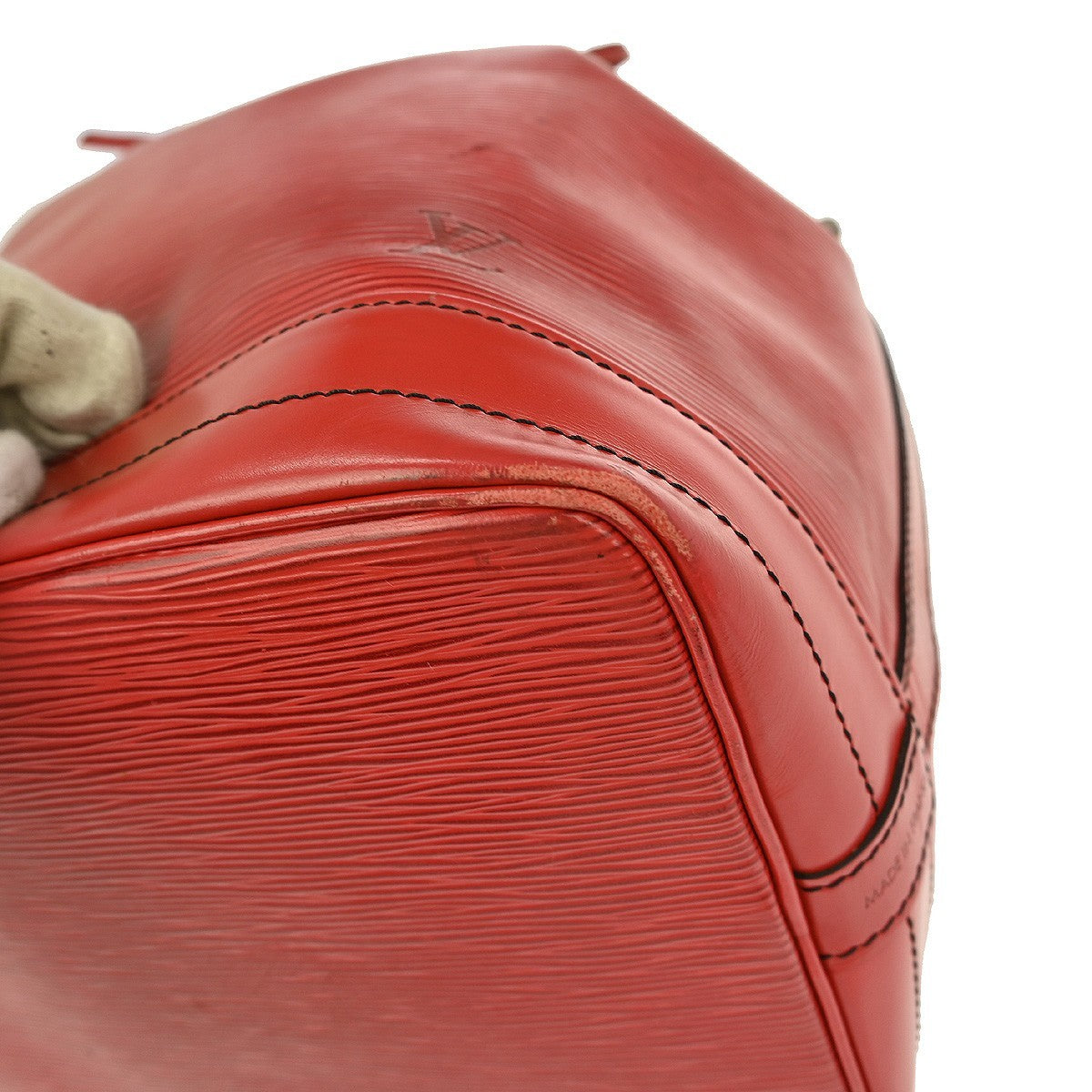 Louis Vuitton Noe Handbag Epi Leather Red Leather Shoulder Bag Bag (Pre-Owned)