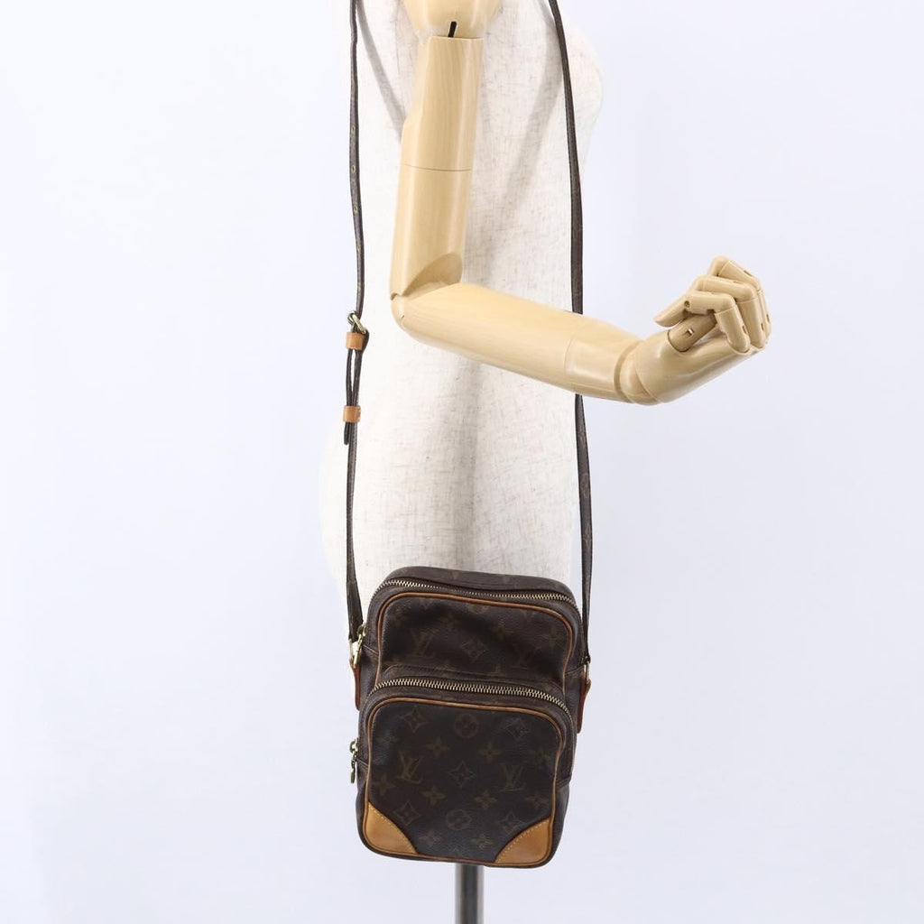 Louis Vuitton Amazone Bag Monogram Canvas Brown Canvas Shoulder Bag Bag (Pre-Owned)