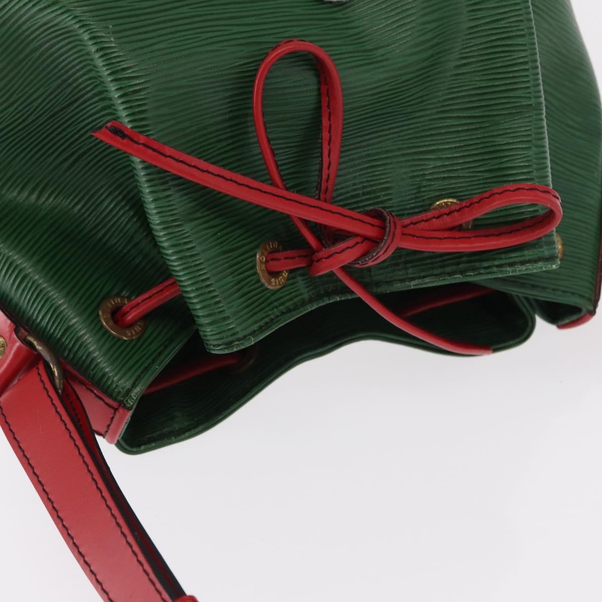 Louis Vuitton Bicolor Petit Noe Handbag Epi Leather Green Leather Shoulder Bag Bag (Pre-Owned)