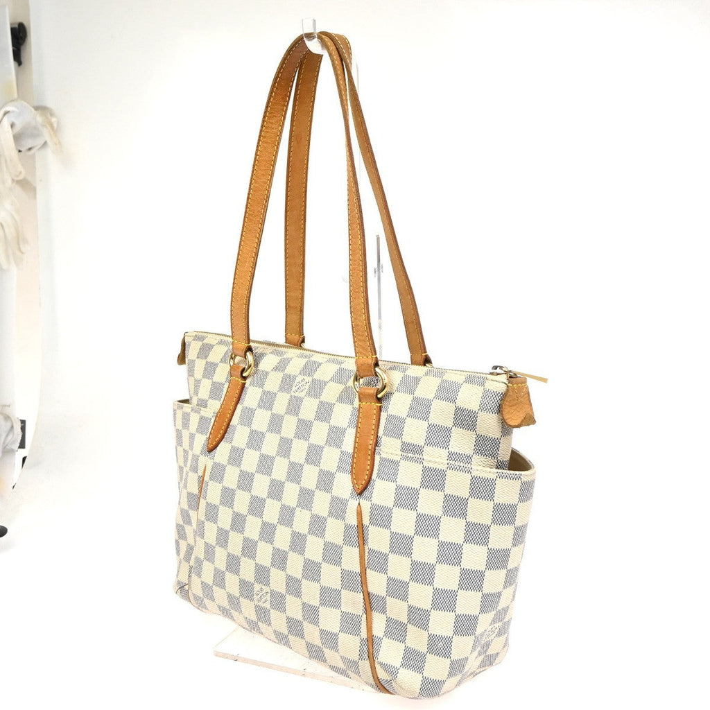 Louis Vuitton Totally Handbag Damier Azur White Canvas Shoulder Bag Bag (Pre-Owned)