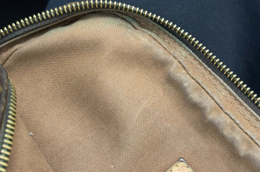 Louis Vuitton Trotteur Beaubourg Handbag Monogram Canvas Brown Canvas Shoulder Bag Bag (Pre-Owned)