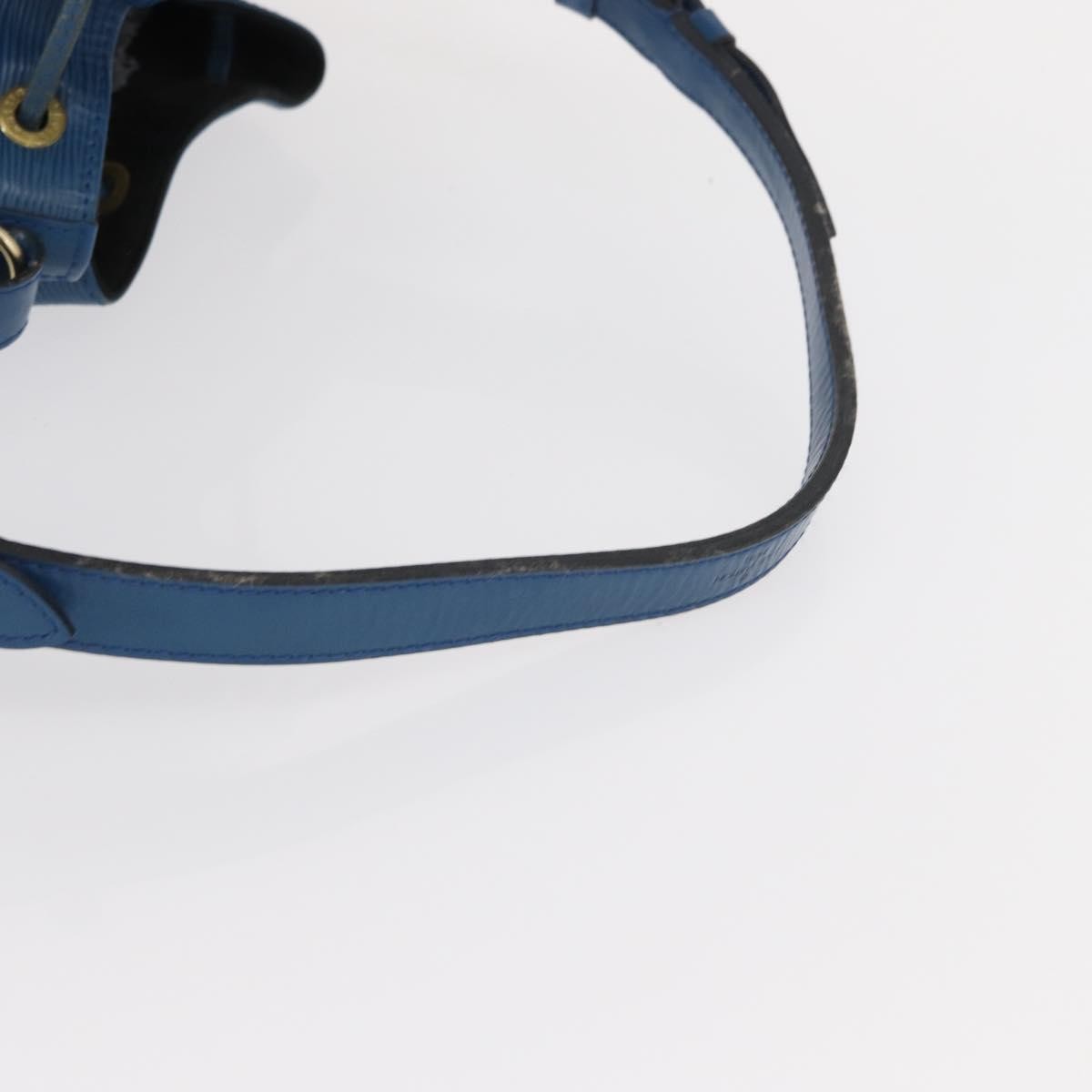 Louis Vuitton Noe Handbag Epi Leather Blue Leather Shoulder Bag Bag (Pre-Owned)