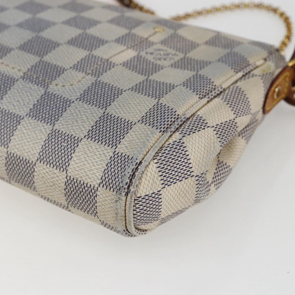 Louis Vuitton Favorite Handbag Damier White Canvas Clutche & Pouche Bag (Pre-Owned)