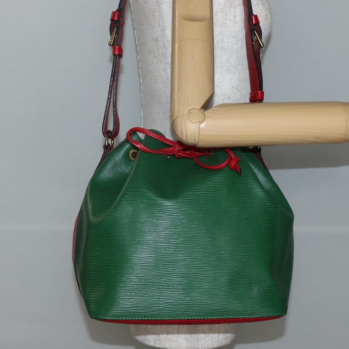 Louis Vuitton Bicolor Petit Noe Handbag Epi Leather Green Leather Shoulder Bag Bag (Pre-Owned)