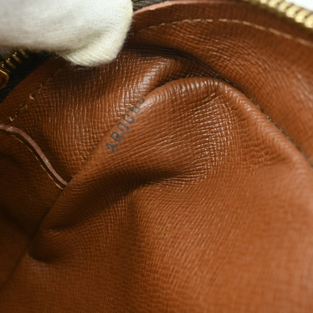Louis Vuitton Nil Messenger Bag Monogram Canvas Brown Canvas Shoulder Bag Bag (Pre-Owned)