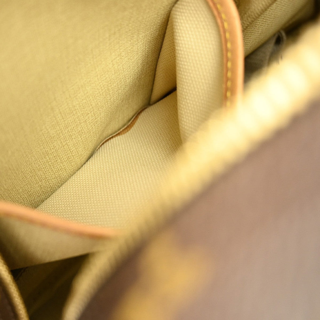 Louis Vuitton Deauville Handbag Monogram Canvas Brown Canvas Handbag (Pre-Owned)