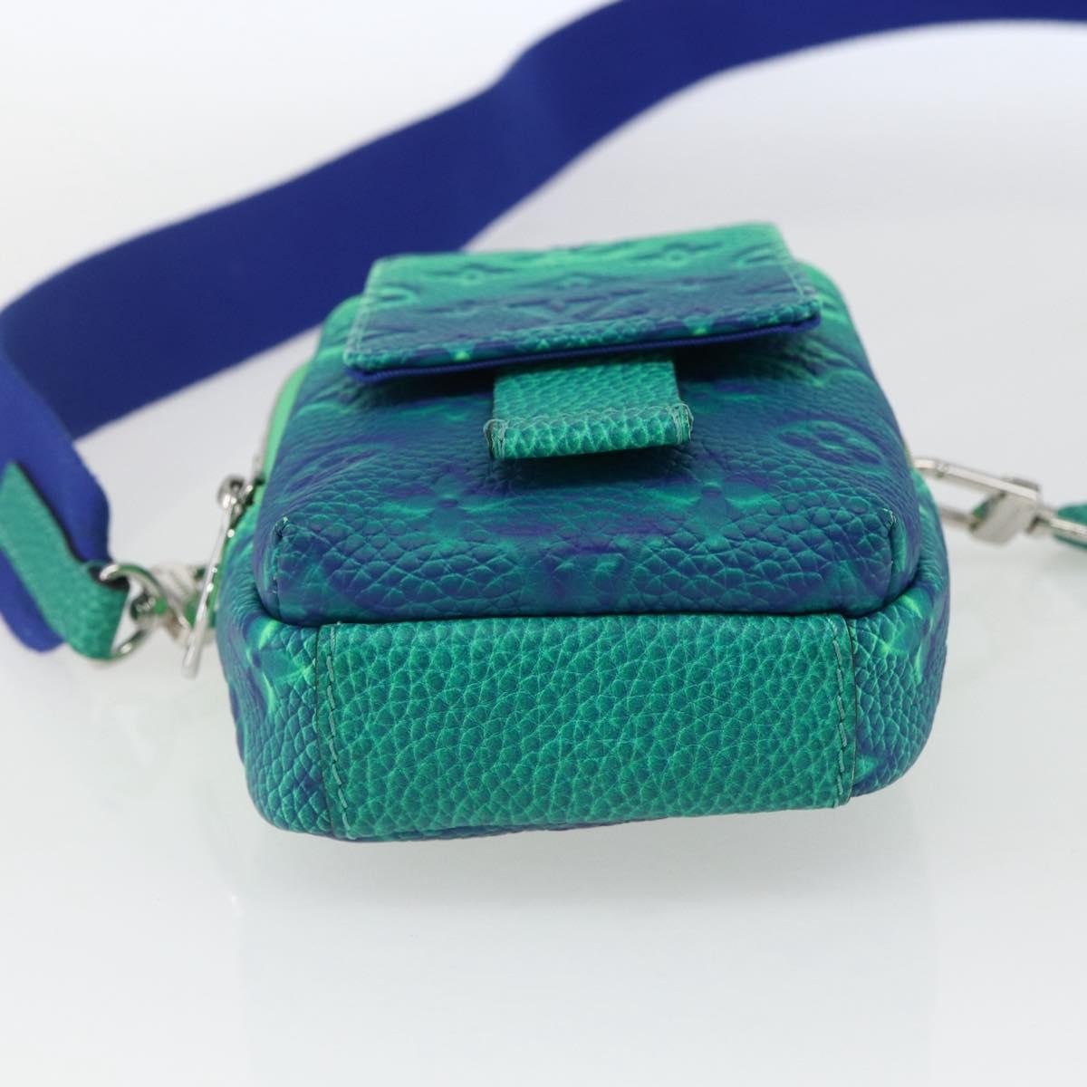 Louis Vuitton Double Phone Pouch Nm Monogram Shadow Leather Green Leather Clutche & Pouche Bag (Pre-Owned)